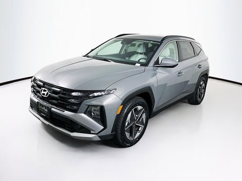 Used 2025 Hyundai Tucson SEL image 3