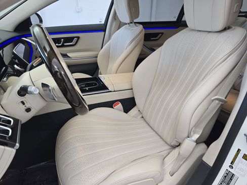 Certified 2022 Mercedes-Benz S 500 4MATIC image 15