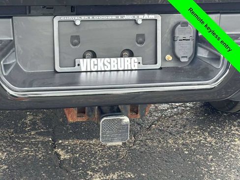 Used 2022 RAM 1500 Laramie AWD/4WD image 42