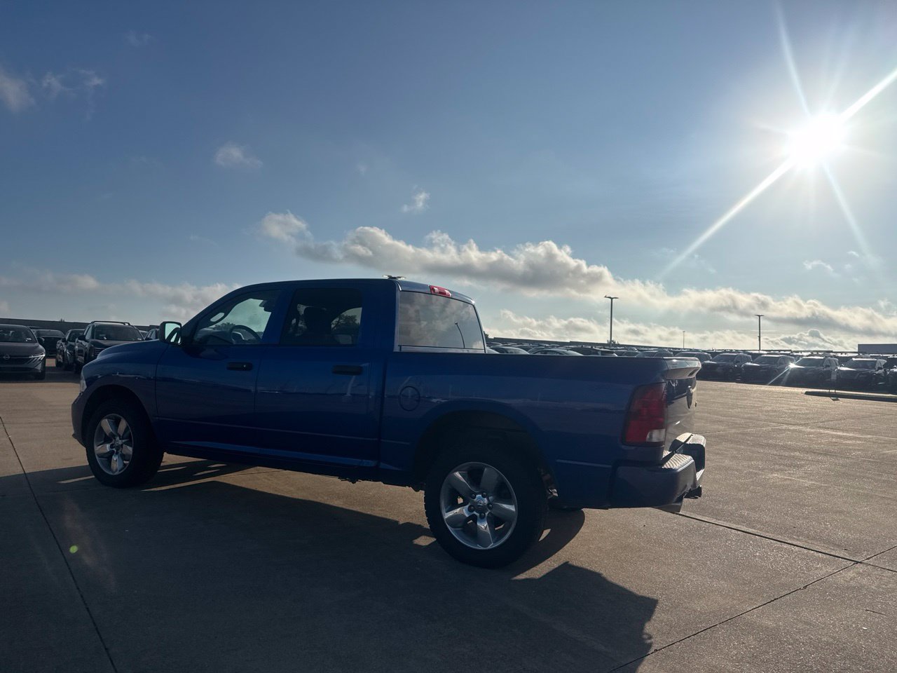Used 2019 RAM 1500 Express w/ Express Value Package AWD/4WD image 19