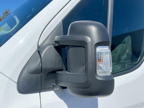 Used 2023 RAM ProMaster 2500 image 12