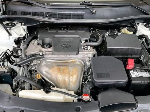 Used 2016 Toyota Camry SE FWD image 20