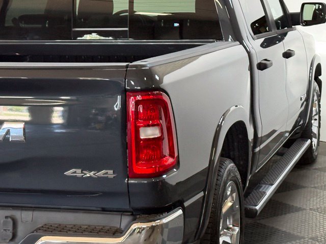 Used 2025 RAM 1500 Big Horn AWD/4WD image 12
