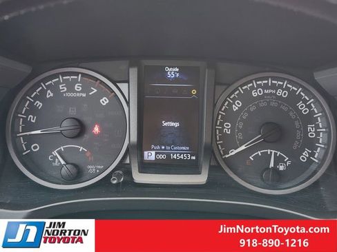 Used 2017 Toyota Tacoma TRD Pro image 17