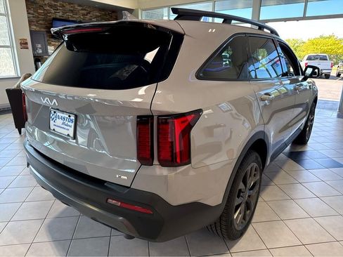 Used 2023 Kia Sorento X-Line EX AWD/4WD image 14