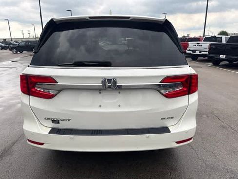 Used 2018 Honda Odyssey Elite image 6