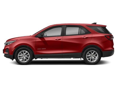 Used 2022 Chevrolet Equinox RS image 3