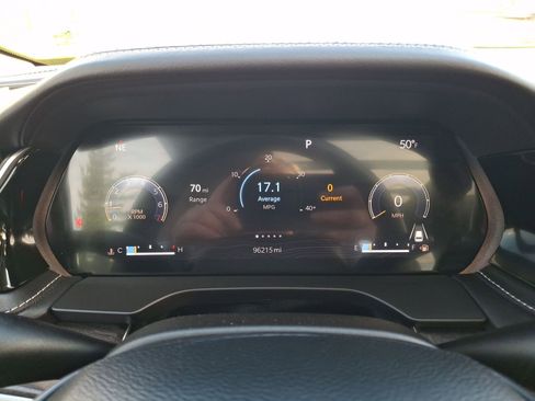 Used 2022 Jeep Grand Cherokee L Limited w/ Luxury Tech Group II image 16