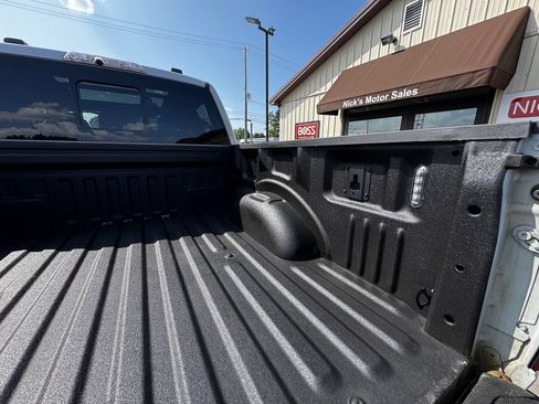 Used 2023 Ford F150 Raptor w/ Raptor 37 Performance Package AWD/4WD image 46