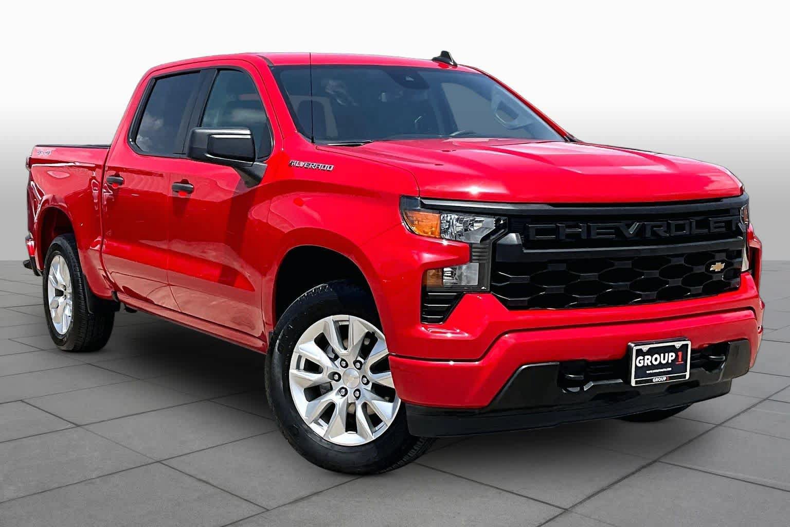 Used 2024 Chevrolet Silverado 1500 Custom AWD/4WD image 3