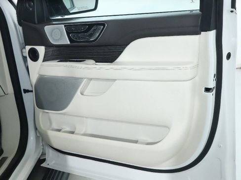 Used 2021 Lincoln Navigator Black Label w/ Special Edition Package image 36