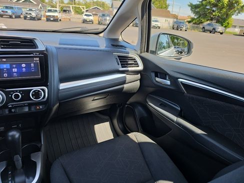 Used 2015 Honda Fit EX image 22