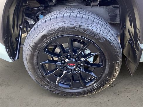 Used 2023 Toyota Tundra Limited image 14