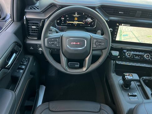 New 2026 GMC Sierra 1500 AT4 w/ AT4 Premium Package AWD/4WD image 12