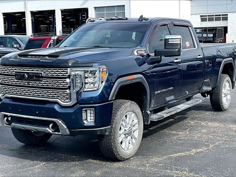Used 2020 GMC Sierra 3500 Denali w/ Denali Ultimate Package AWD/4WD image 7