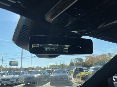 Certified 2022 Mercedes-Benz S 580 4MATIC Sedan image 25