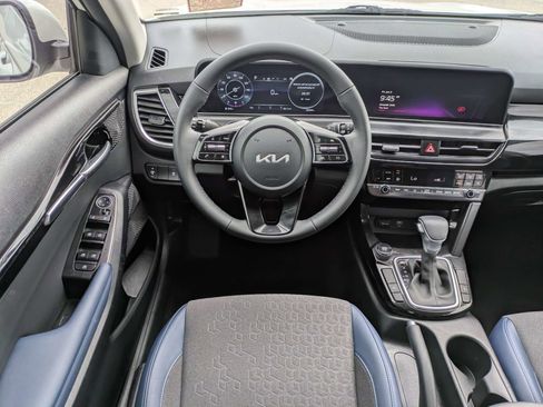 Certified 2024 Kia Seltos S FWD image 18