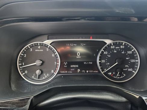 Used 2024 Nissan Pathfinder SV AWD/4WD image 14