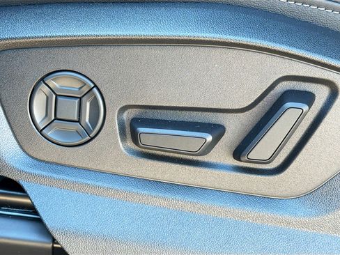 Used 2026 Audi Q8 Premium Plus image 25