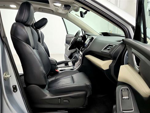 Used 2020 Subaru Ascent Limited w/ Technology Package AWD/4WD image 17