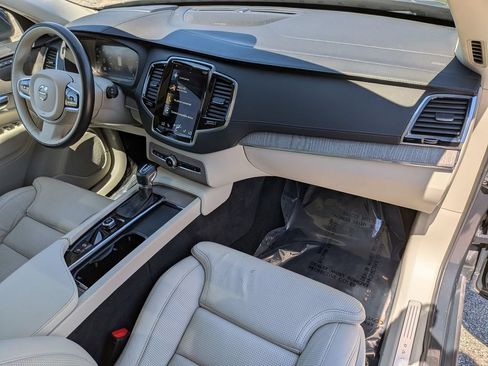 Used 2022 Volvo XC90 T6 Inscription w/ Advanced Package AWD/4WD image 35