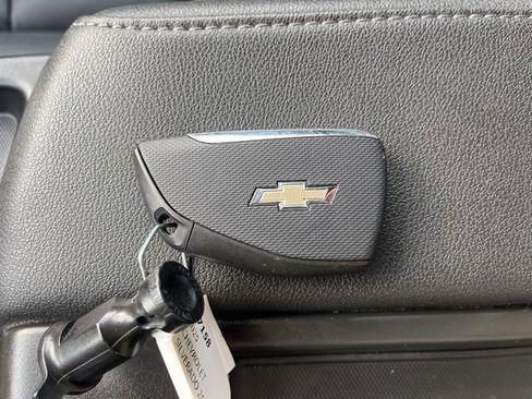 Used 2025 Chevrolet Silverado 2500 LT w/ Z71 Chrome Sport Edition image 68