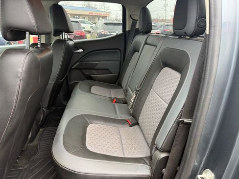 Used 2015 Chevrolet Colorado Z71 image 10