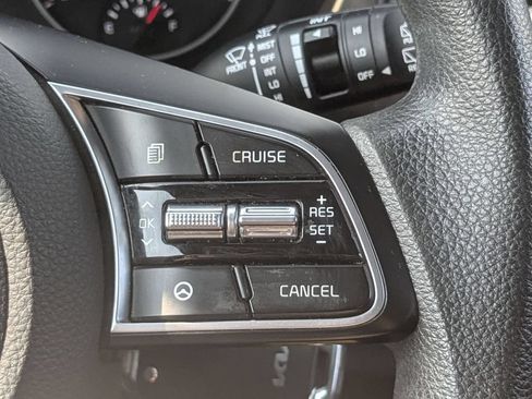 Used 2022 Kia Seltos LX AWD/4WD image 17