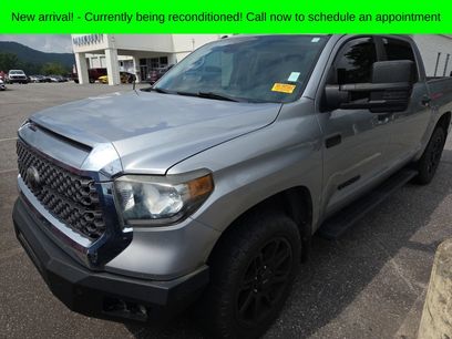 Used 2019 Toyota Tundra SR5 w/ SR5 Upgrade Package