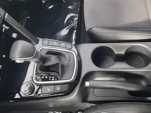 Used 2024 Kia Seltos S image 32