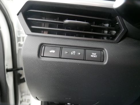 Used 2022 Nissan Altima 2.5 SV image 26