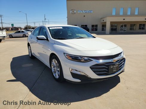 Used 2024 Chevrolet Malibu LT image 1