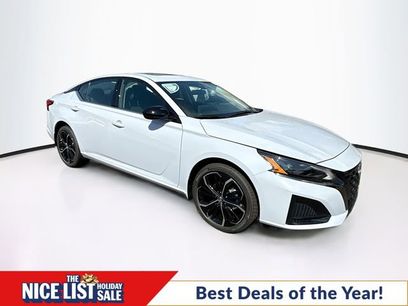 New 2025 Nissan Altima 2.5 SR w/ SR Premium Package