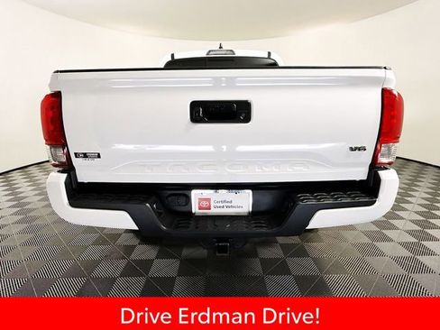 Certified 2022 Toyota Tacoma SR5 w/ Technology Package RWD image 22