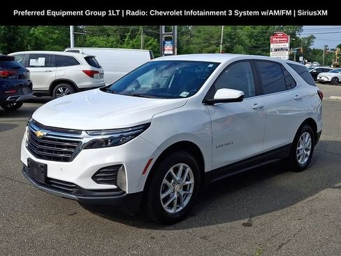 Used 2024 Chevrolet Equinox LT AWD/4WD image 3