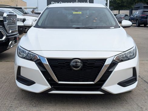 Used 2021 Nissan Sentra SV w/ Trunk Package FWD image 6