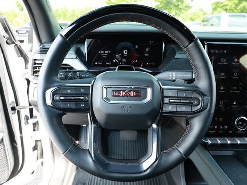 Used 2024 GMC Acadia AT4 w/ Super Cruise Package AWD/4WD image 11