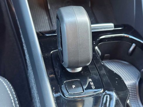 Certified 2023 Volvo C40 P8 Recharge Ultimate image 30