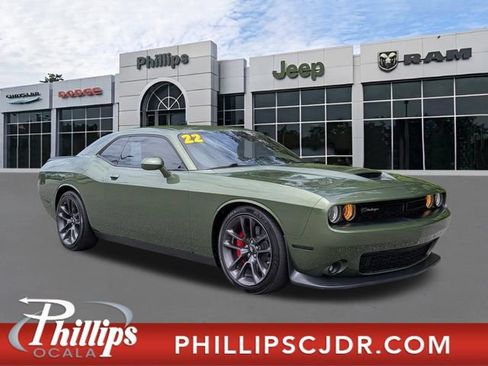 Used 2022 Dodge Challenger R/T Scat Pack RWD image 1