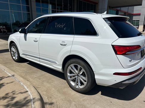 Used 2025 Audi Q7 3.0T Premium Plus AWD/4WD image 13