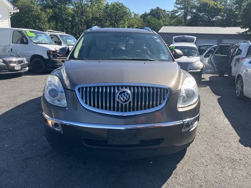 Used 2010 Buick Enclave CXL w/ Trailering Provision Package AWD/4WD image 4