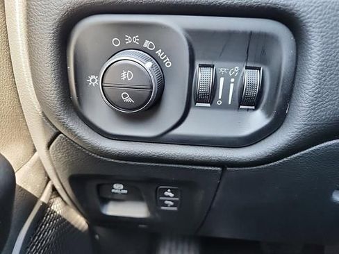 New 2025 RAM 1500 Big Horn image 12