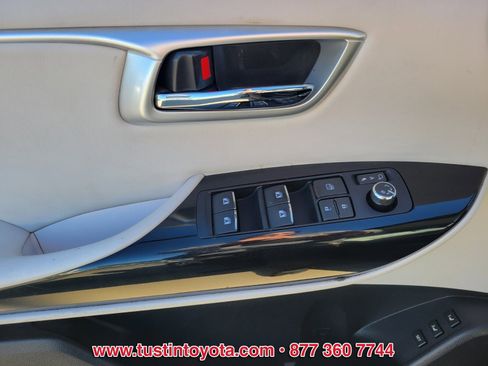 Certified 2017 Toyota Mirai image 16