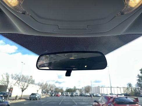 Used 2017 Ford Escape SE w/ SE Leather Comfort Package image 27