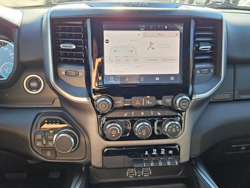 New 2026 RAM 1500 Big Horn AWD/4WD image 17