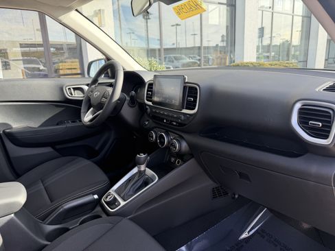 New 2026 Hyundai Venue SEL image 22