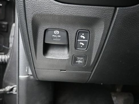 Used 2022 RAM 1500 Limited AWD/4WD image 19