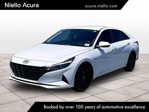 Used 2021 Hyundai Elantra SEL FWD image 1