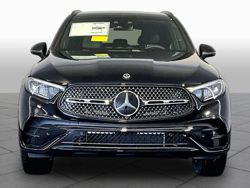 New 2026 Mercedes-Benz GLC 300 4MATIC image 2
