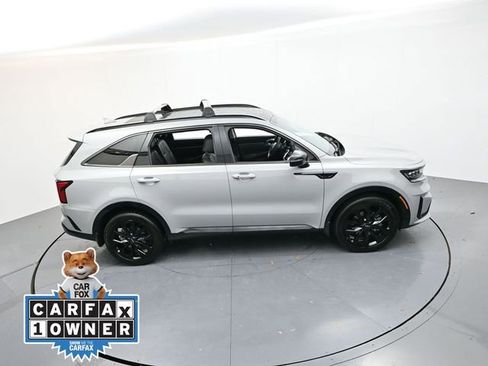 Used 2023 Kia Sorento SX image 27